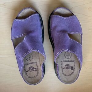 Dr Martens Airwair shoes, women’s US size 6, gently used condition.